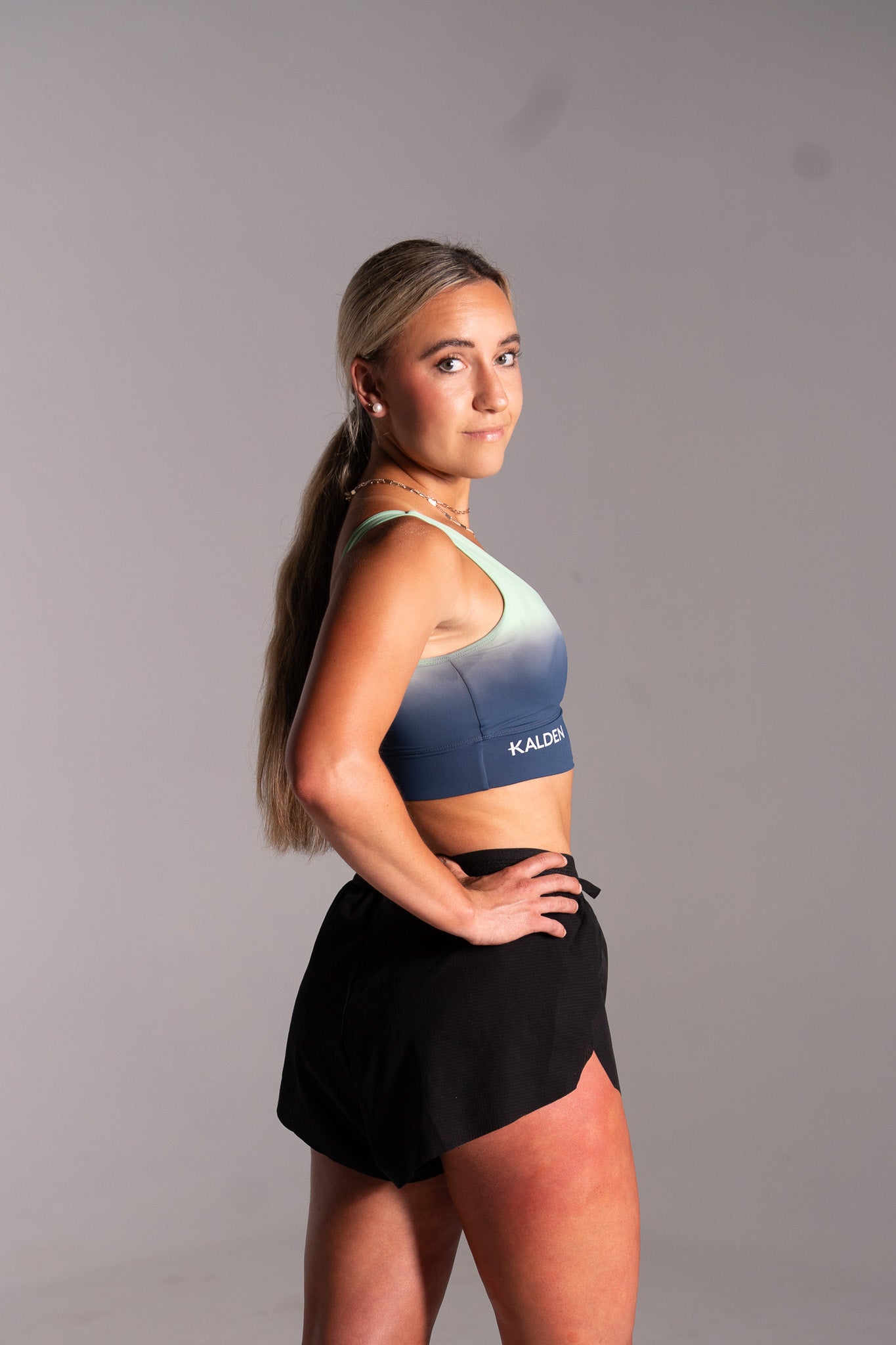 Women's Shift Shorts 3" - Black